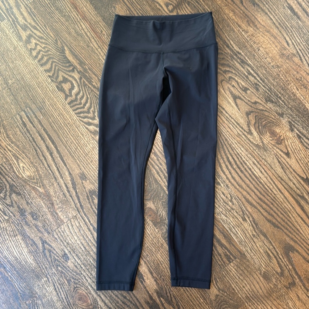 Lululemon 7/8 Leggings Luxtreme 25” Black Size 6